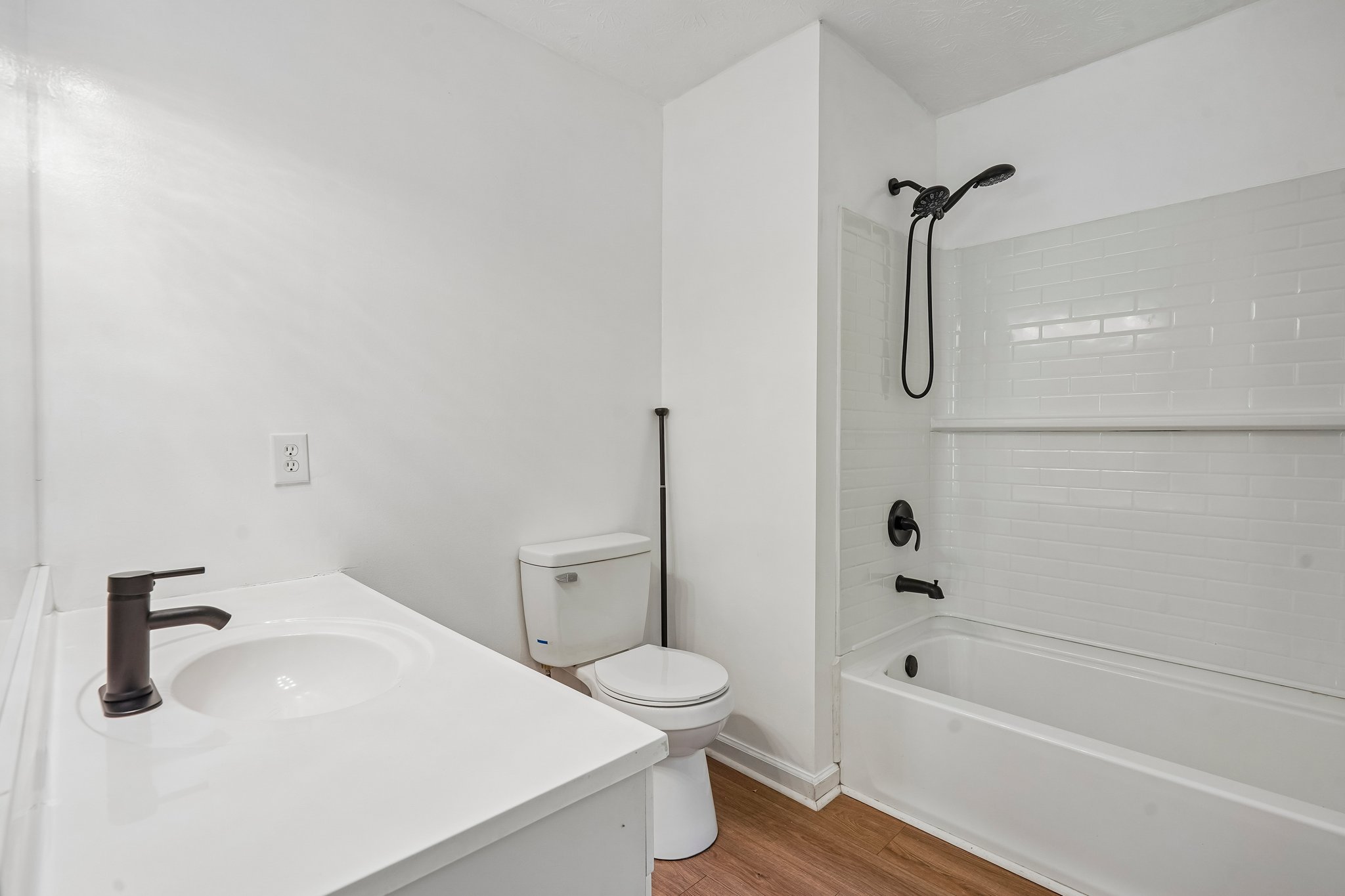 Suncrest Ct-S2410-021.jpg