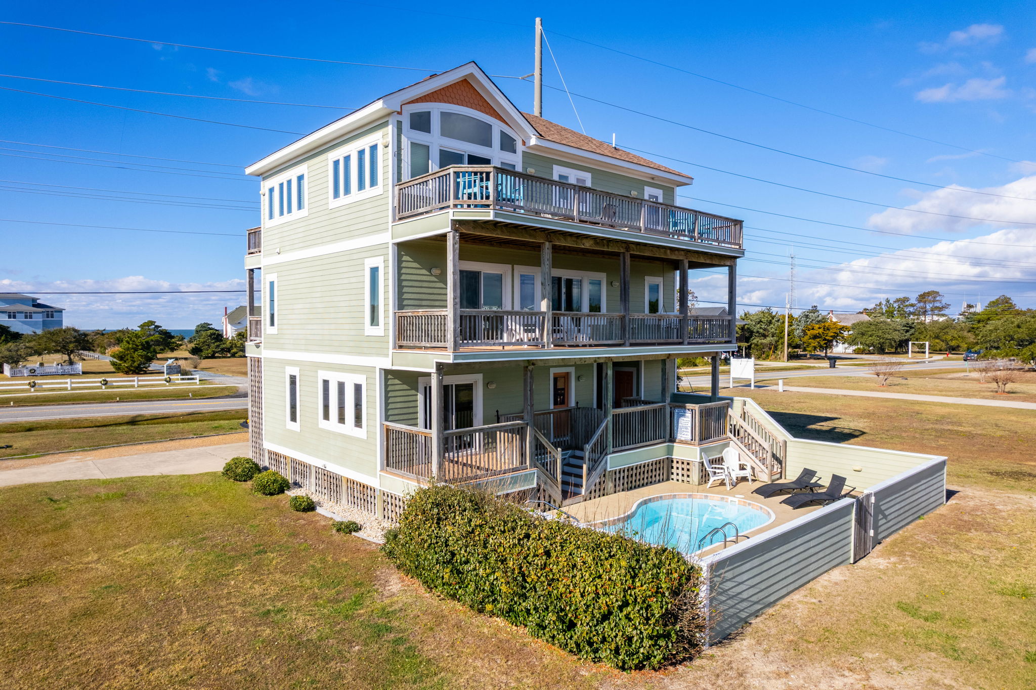 25203-Bold-Dune-Aerial-Rear