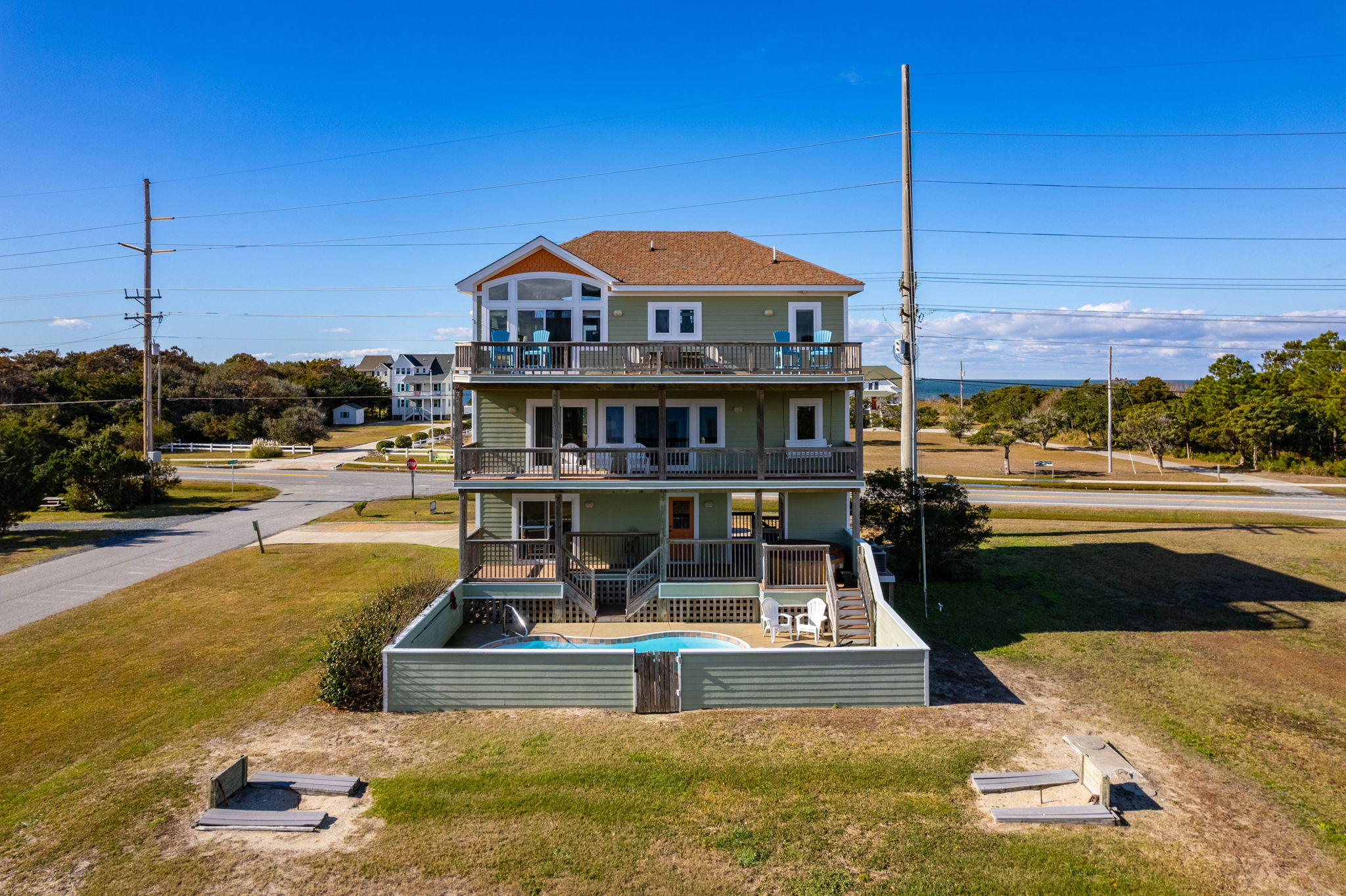 25203-Bold-Dune-Aerial-Rear-V4