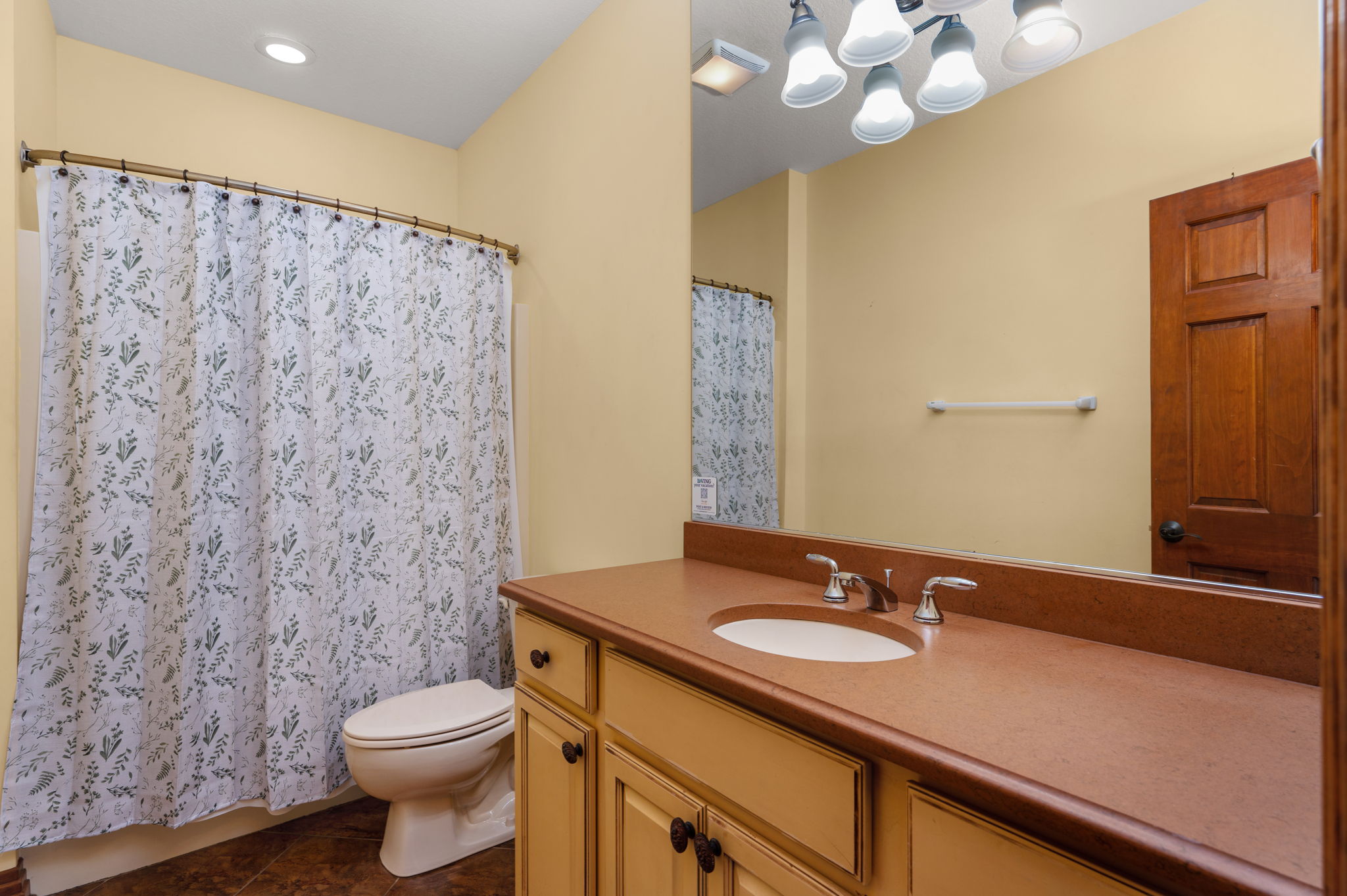 25203-Bold-Dune-ML-Hall-Bath