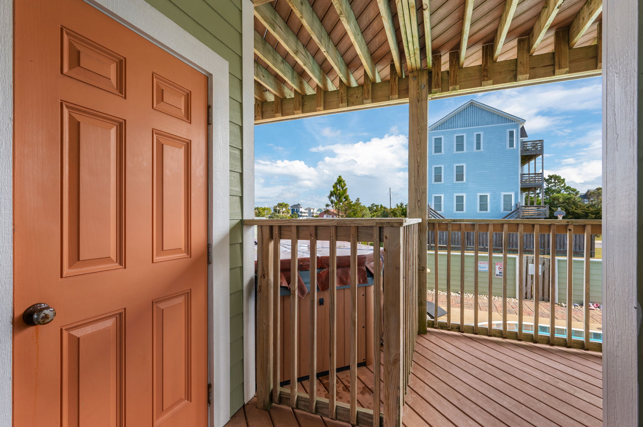 25203-Bold-Dune-Private-Pool-HT-V2