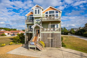 25203-Bold-Dune-Front-Exterior