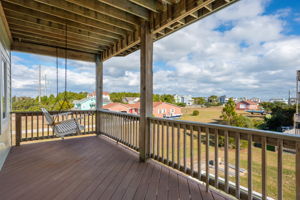 25203-Bold-Dune-ML-Den-Deck-Access