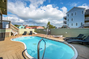 25203-Bold-Dune-Private-Pool