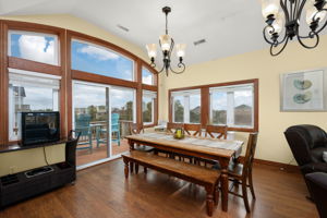 25203-Bold-Dune-TL-Dining