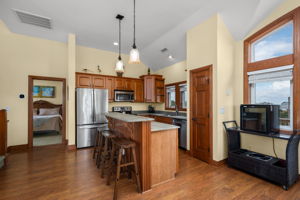 25203-Bold-Dune-TL-Kitchen