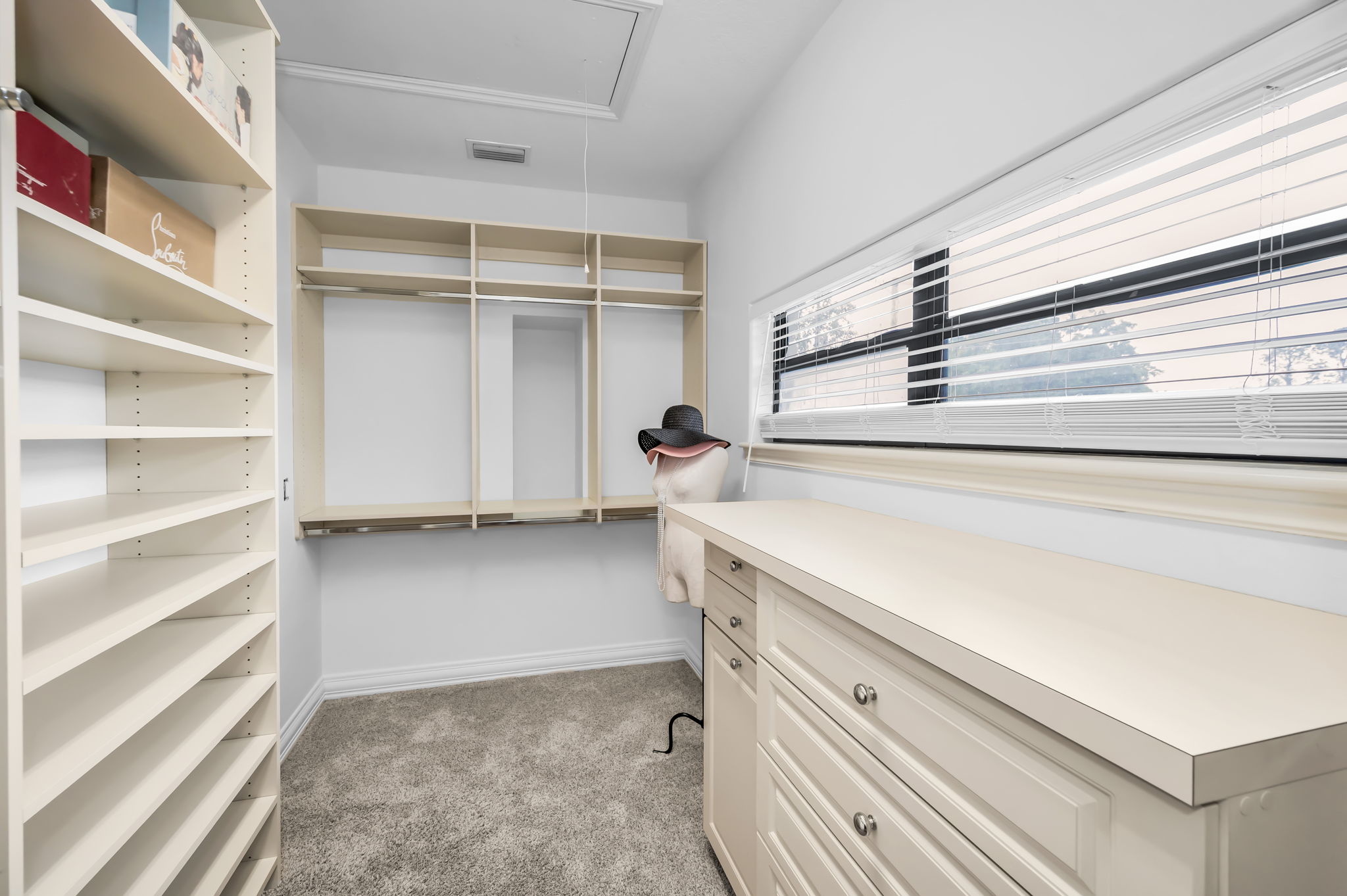 Upper Level Primary Bedroom Walk-in Closet1b