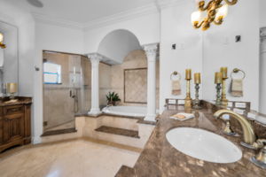 Upper Level Primary Bathroom1a