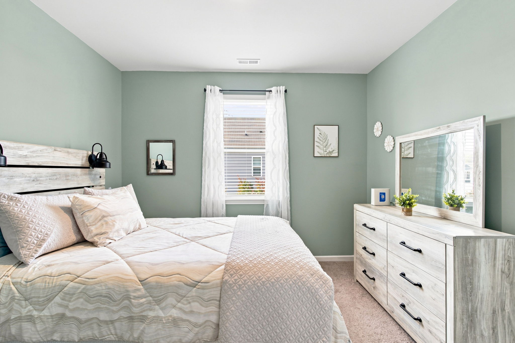 Guest Bedroom 1