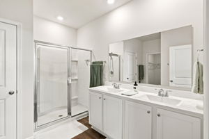 Master Ensuite