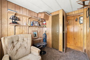  Photo 0