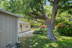 2522 33rd Street-28