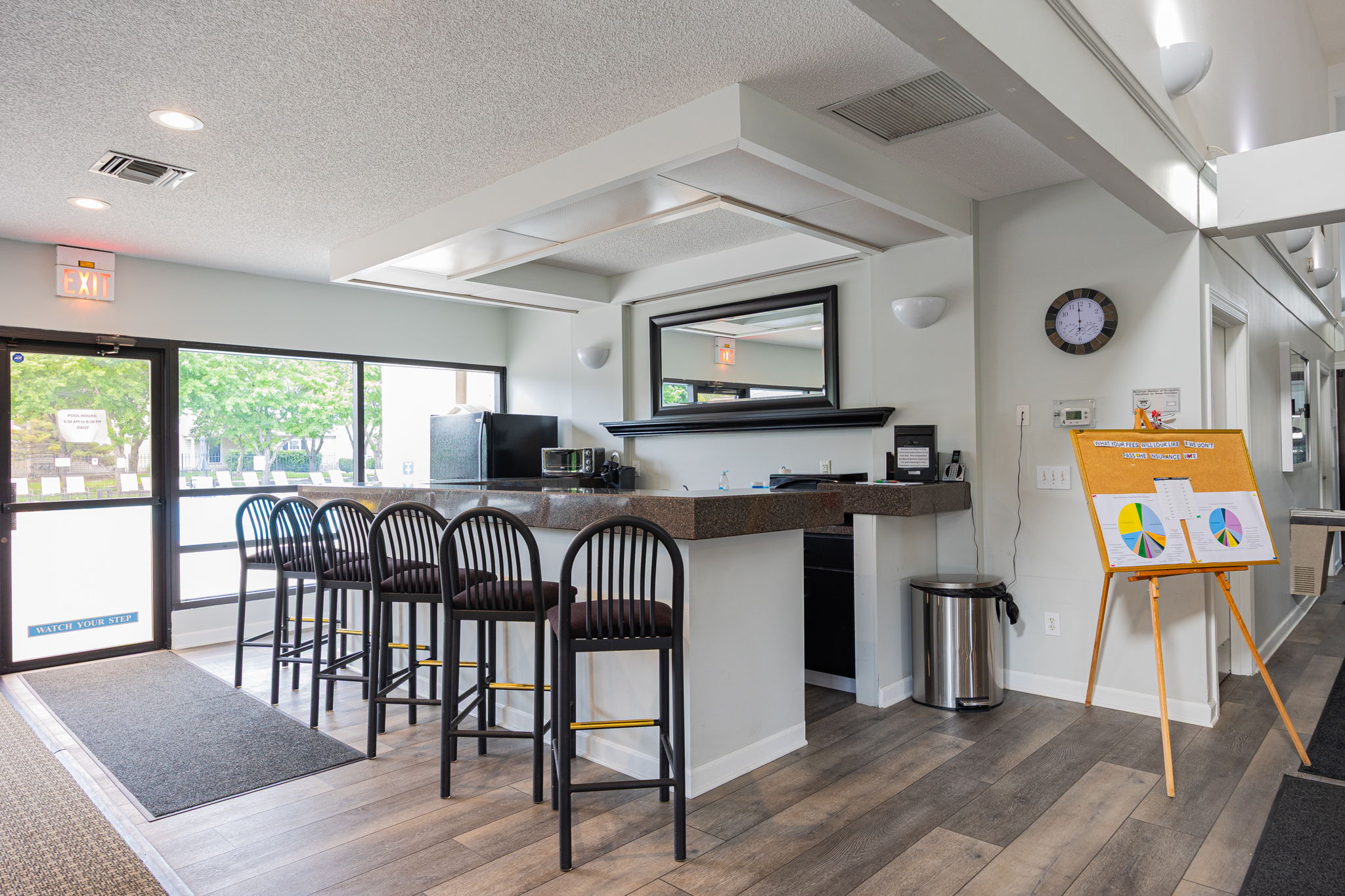 DJ.B. - 2522 Dahlia Way 60C, Columbus-53