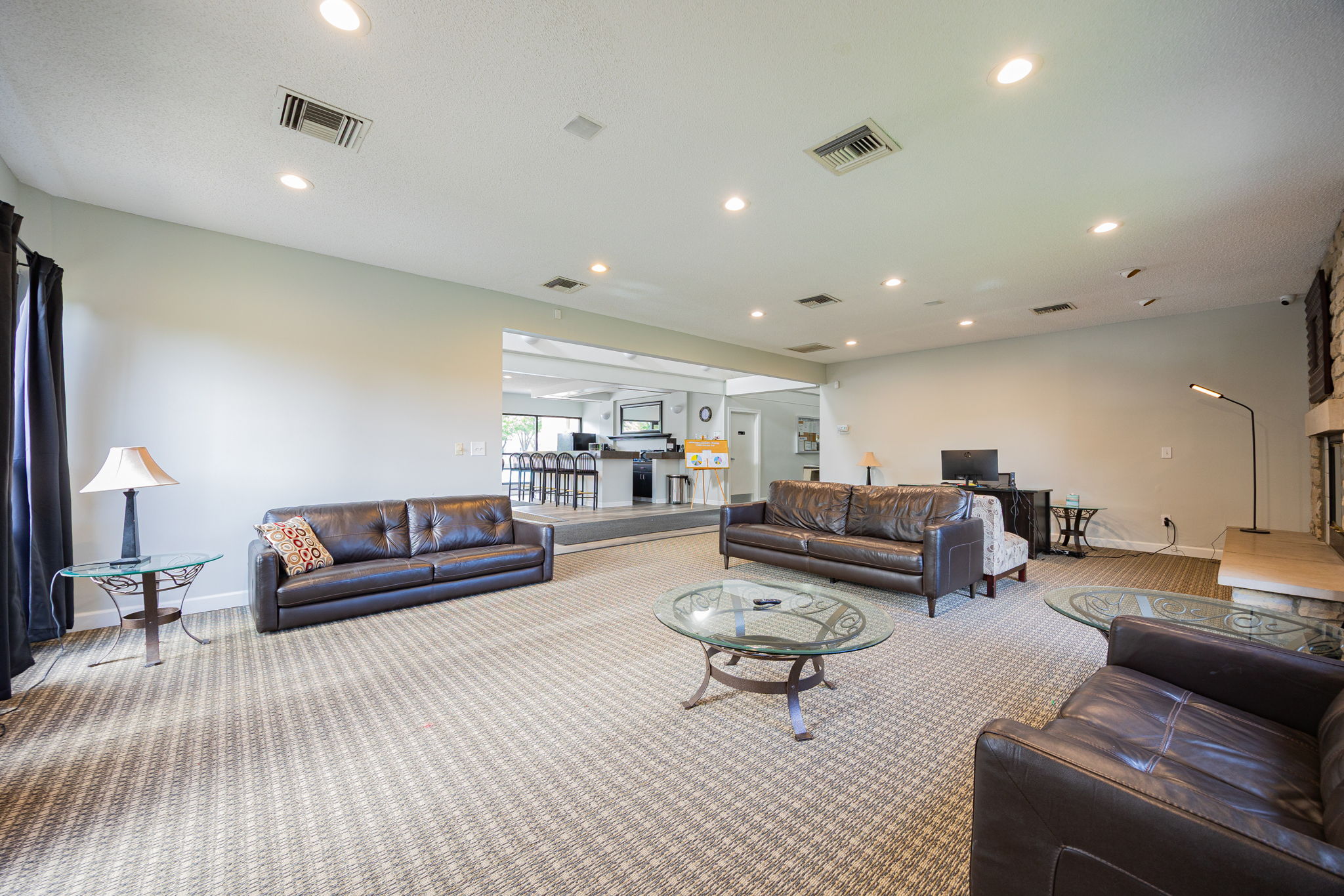DJ.B. - 2522 Dahlia Way 60C, Columbus-55