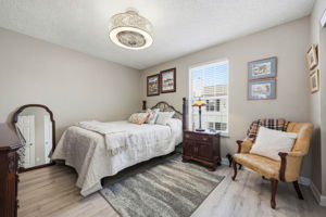 DJ.B. - 2522 Dahlia Way 60C, Columbus-20