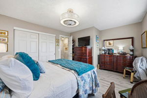 DJ.B. - 2522 Dahlia Way 60C, Columbus-24