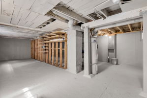  Photo 31