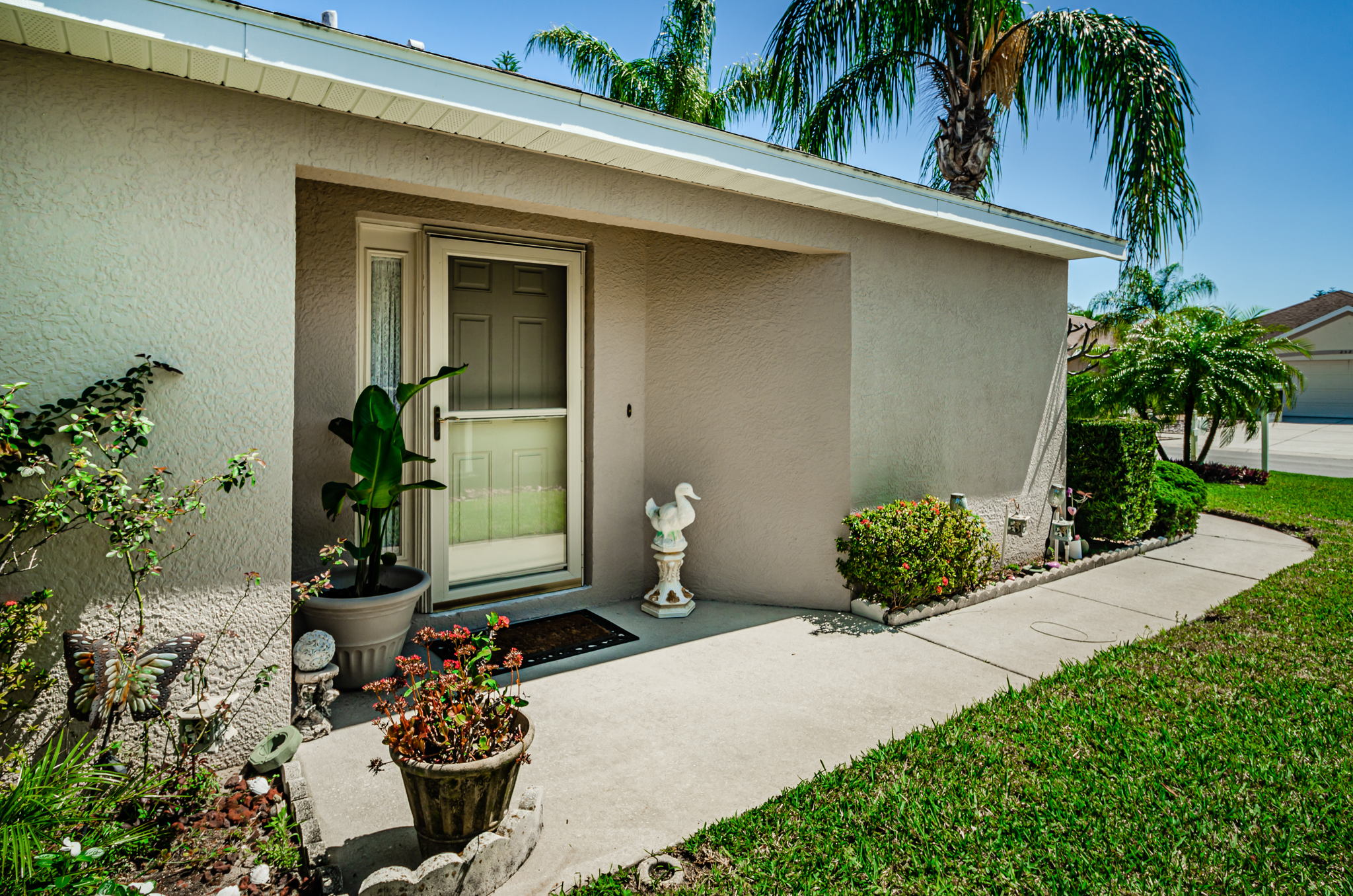 Exterior Entry