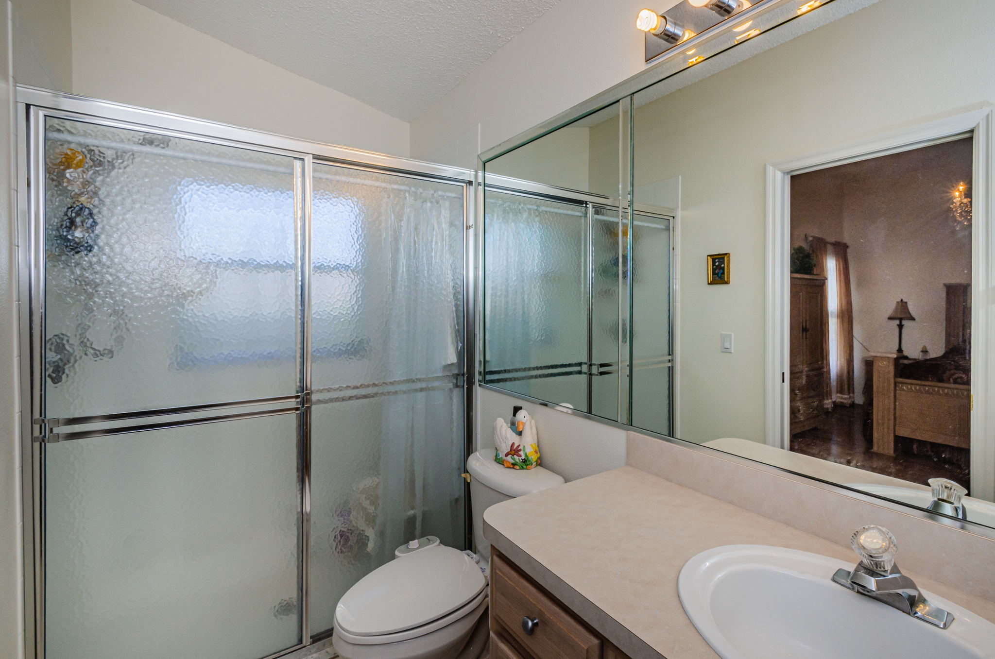 Master Bathroom 1A