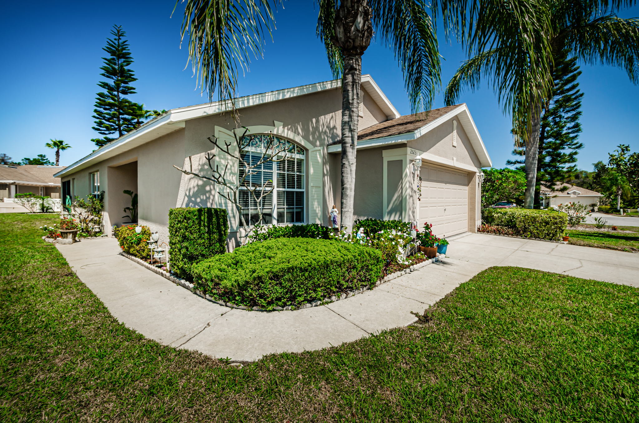 Front Exterior 1B