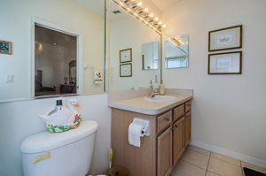 Master Bathroom 1B