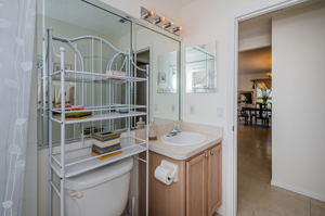 Bathroom 1B