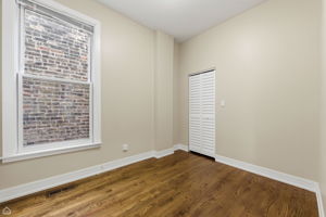 2523 W Chicago Ave 2 - Brady Miller_011