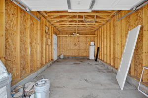  Photo 34