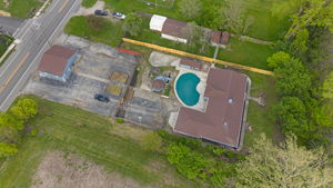  Photo 48