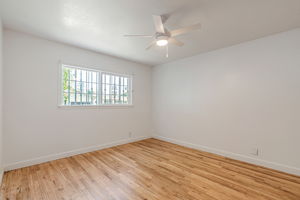 015_ 2525 Montclair