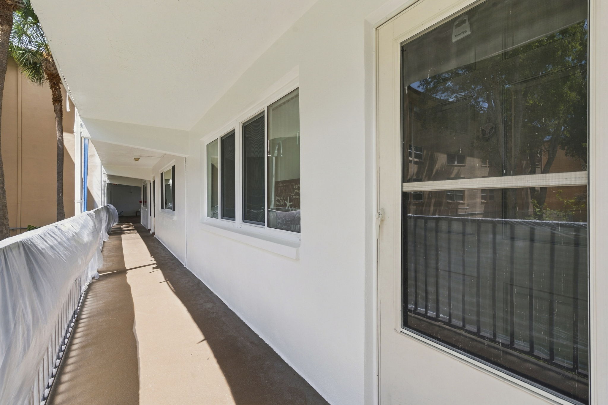 Exteriors (6)