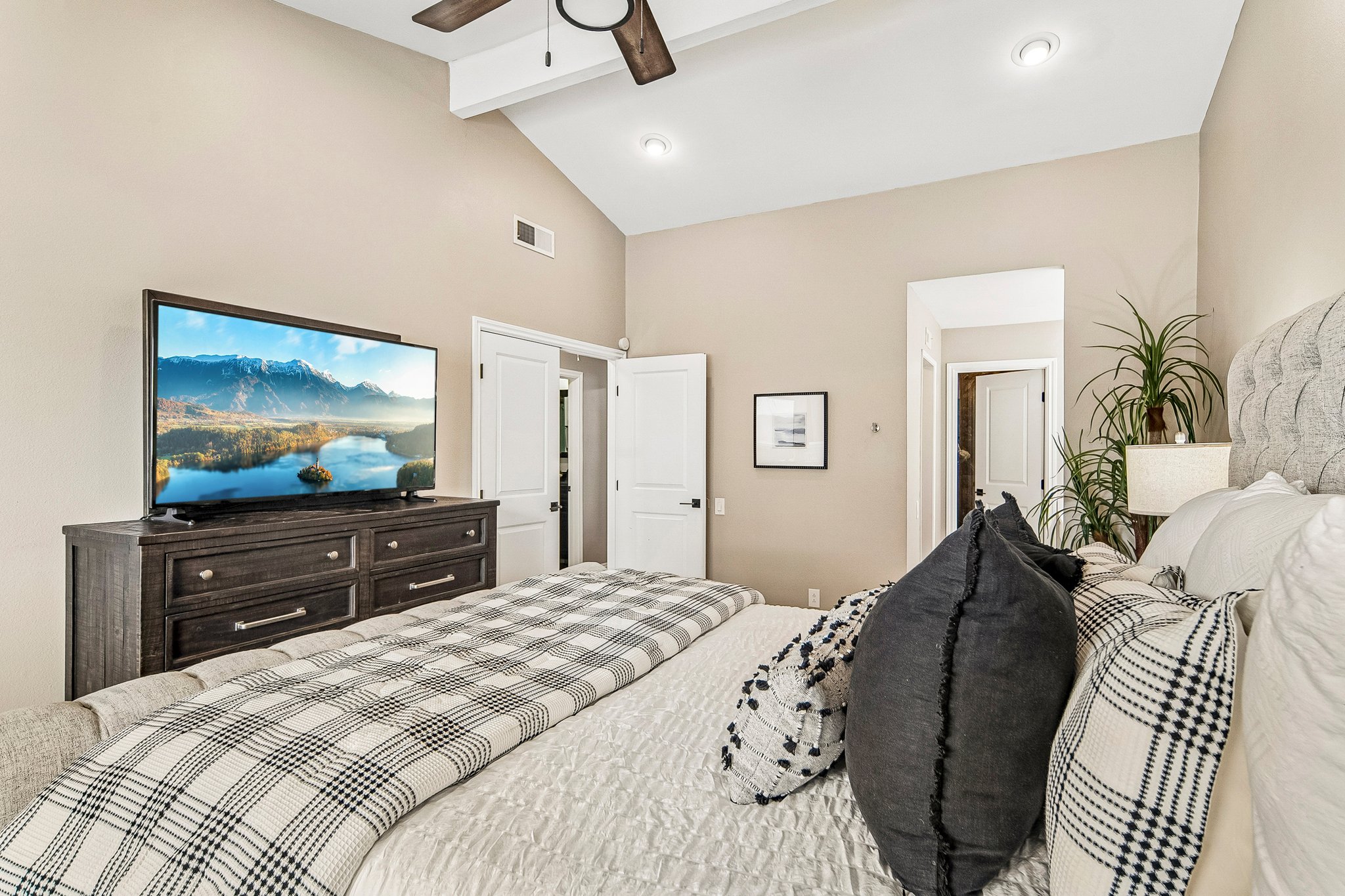 Aldea Ct-S1408-024.jpg