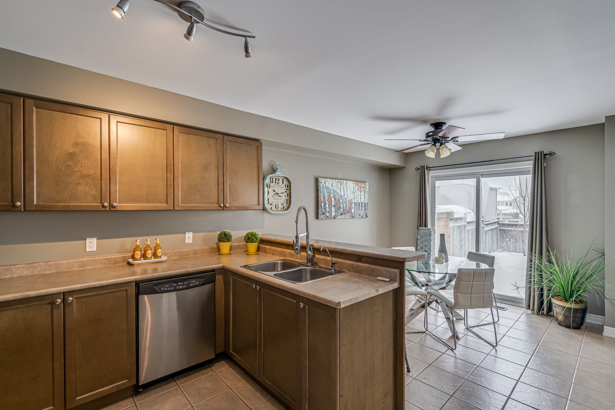  253 Marilyn St, Shelburne, ON L0N 1S2, US Photo 16