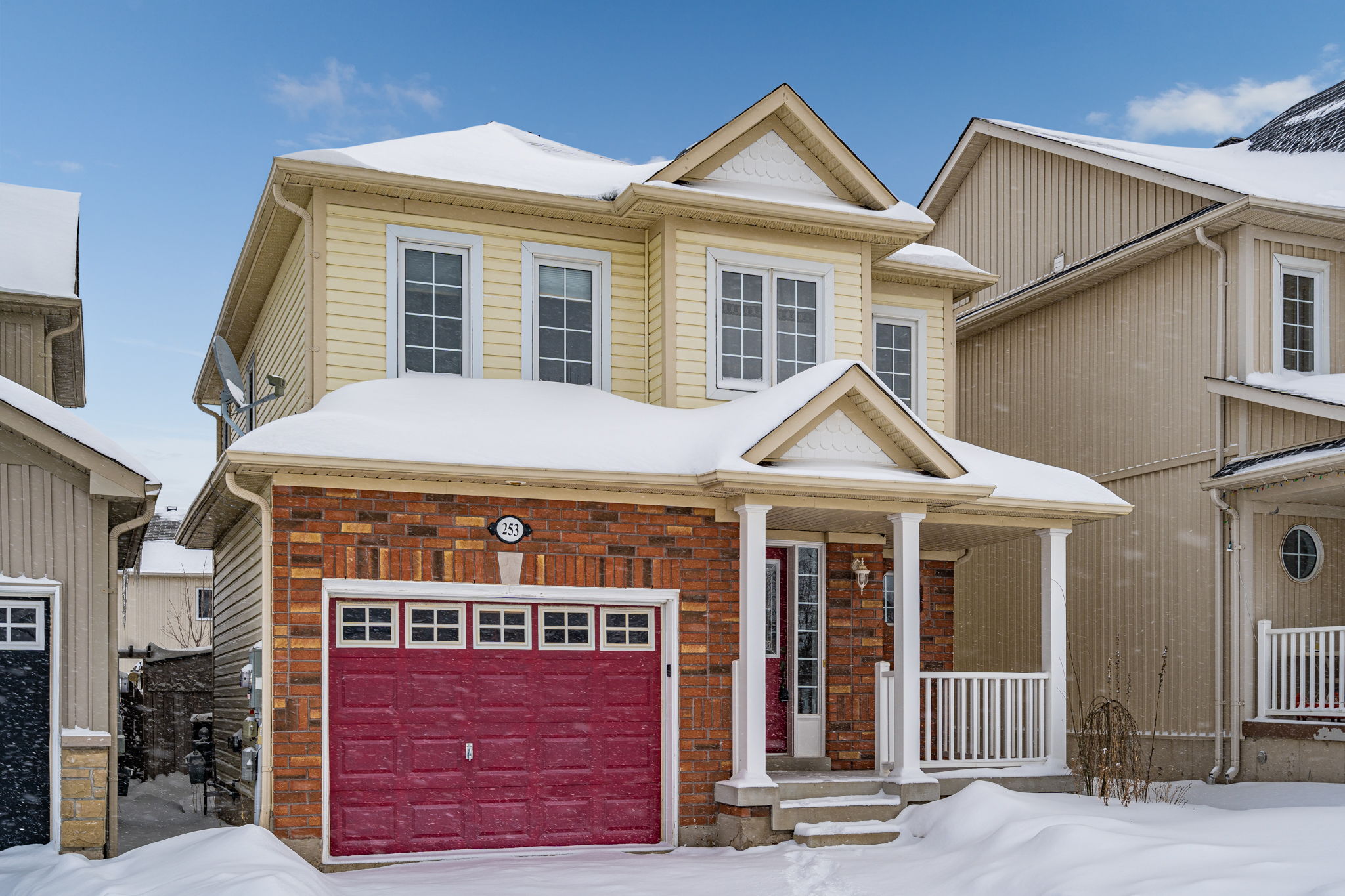  253 Marilyn St, Shelburne, ON L0N 1S2, US Photo 3