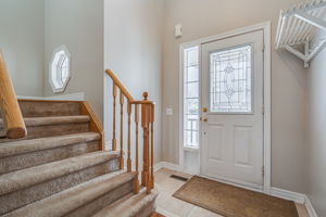  253 Marilyn St, Shelburne, ON L0N 1S2, US Photo 4