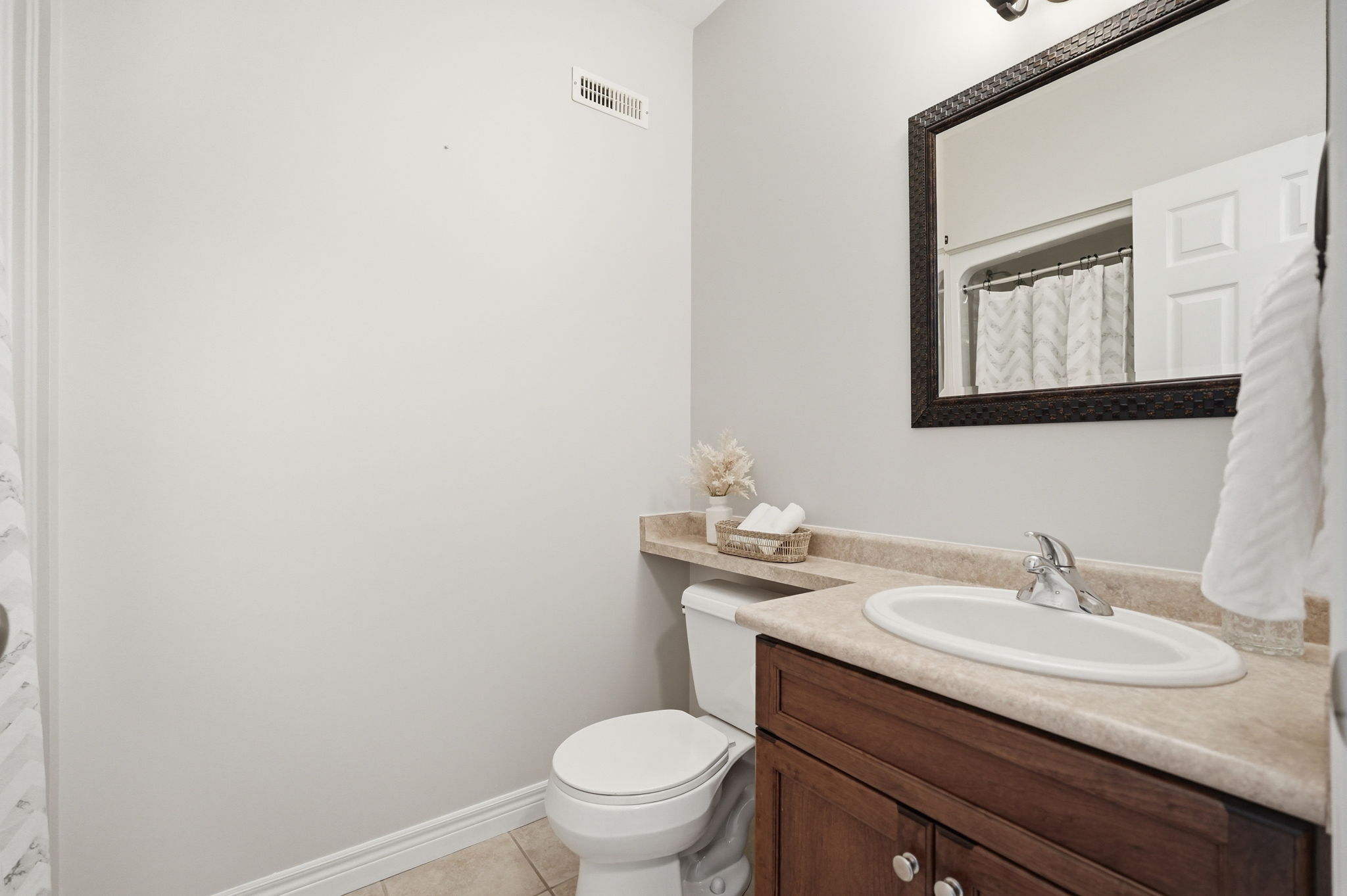 43_Stacey Winn_253 Millview Ct