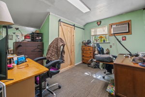  Photo 31