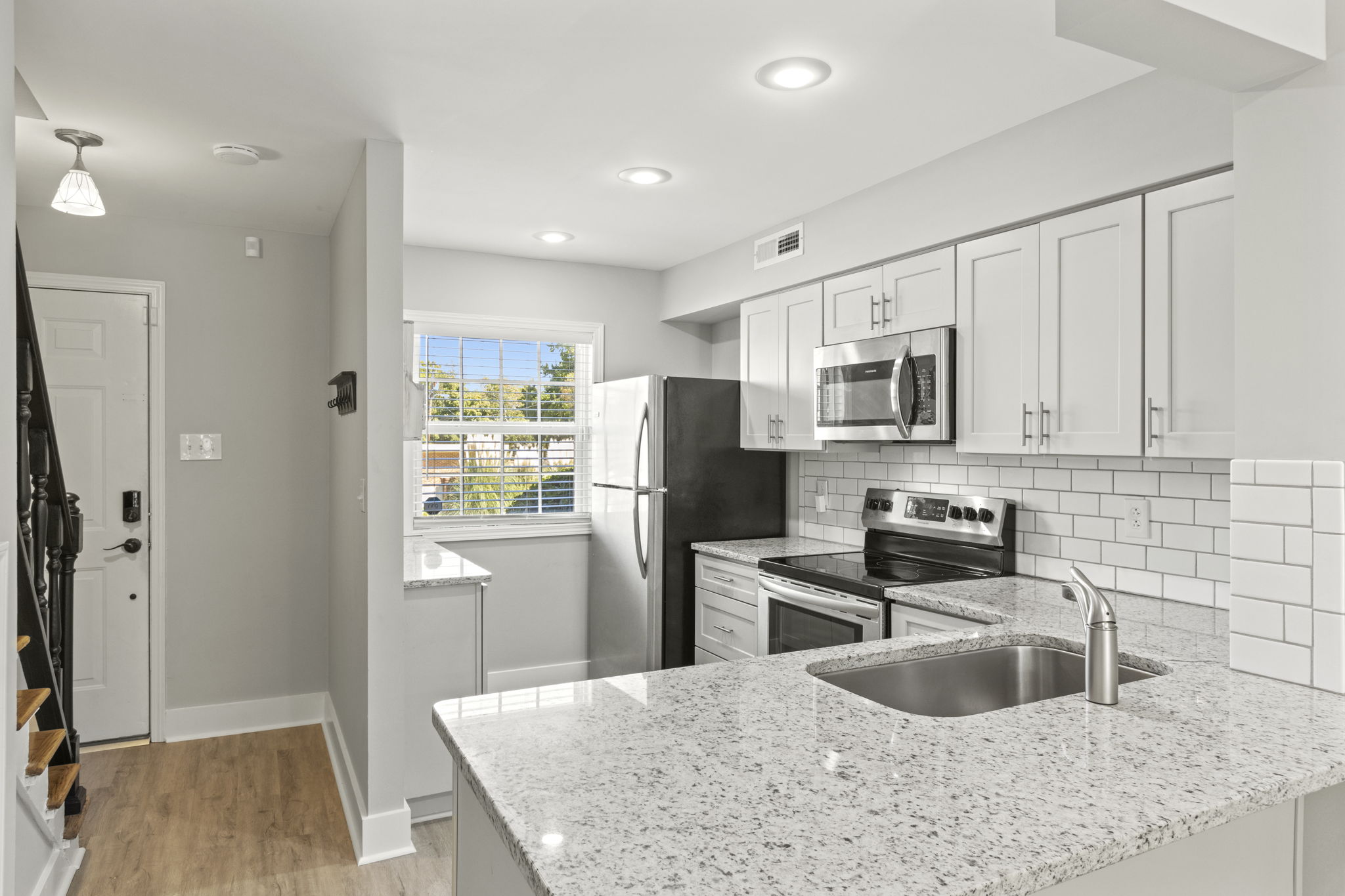 2530 E North St, Greenville, SC 29615, USA Photo 6