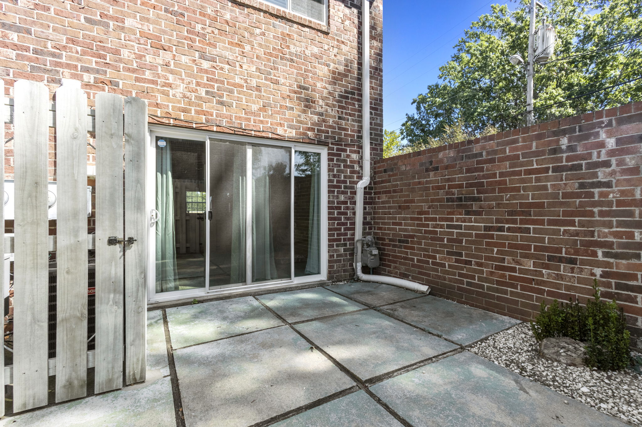 2530 E North St, Greenville, SC 29615, USA Photo 23