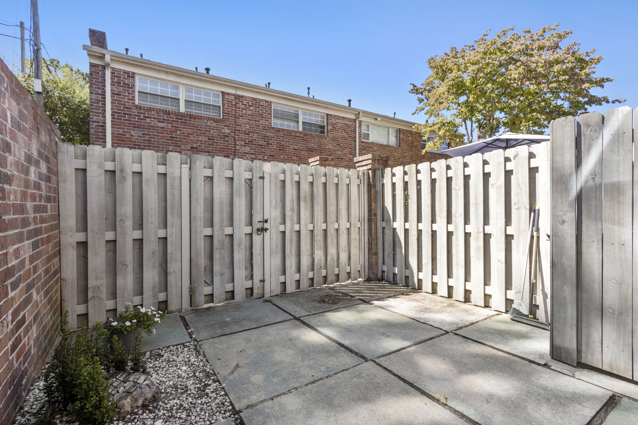 2530 E North St, Greenville, SC 29615, USA Photo 24