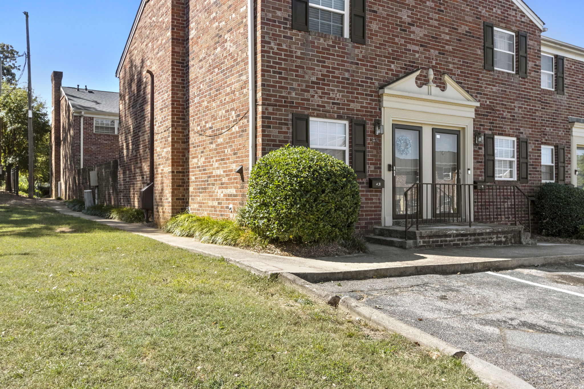 2530 E North St, Greenville, SC 29615, USA Photo 2