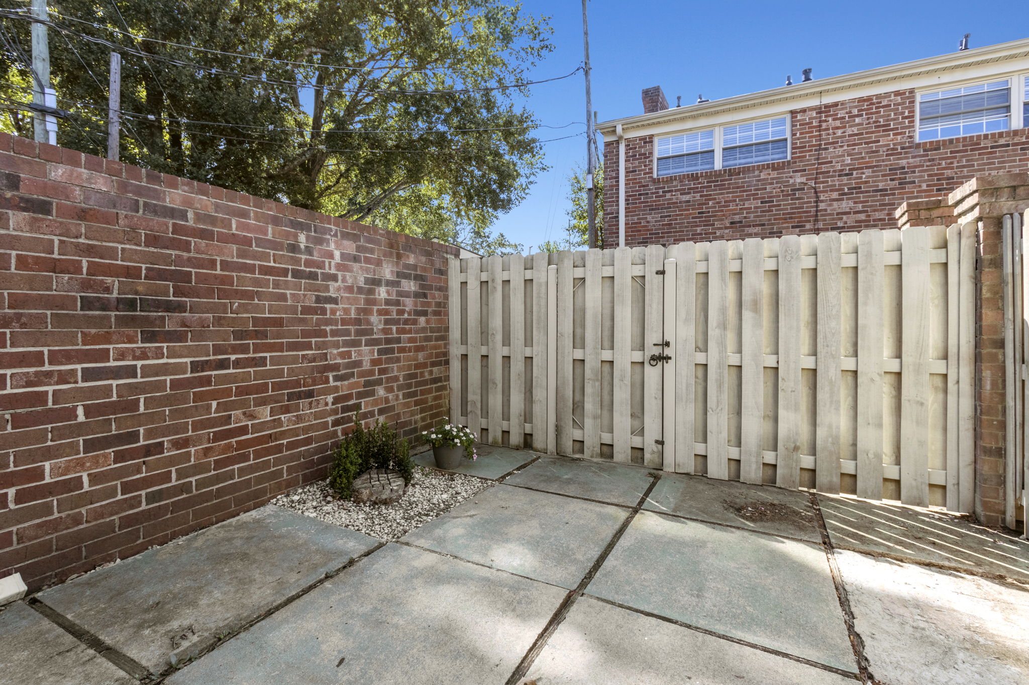 2530 E North St, Greenville, SC 29615, USA Photo 25