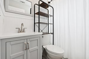 Ludlow St-S0107-022.jpg
