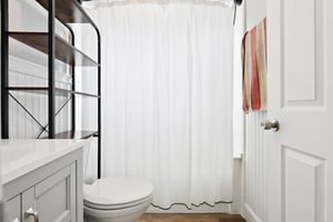 Ludlow St-S0107-023.jpg