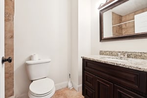 Ludlow St-S0107-032.jpg