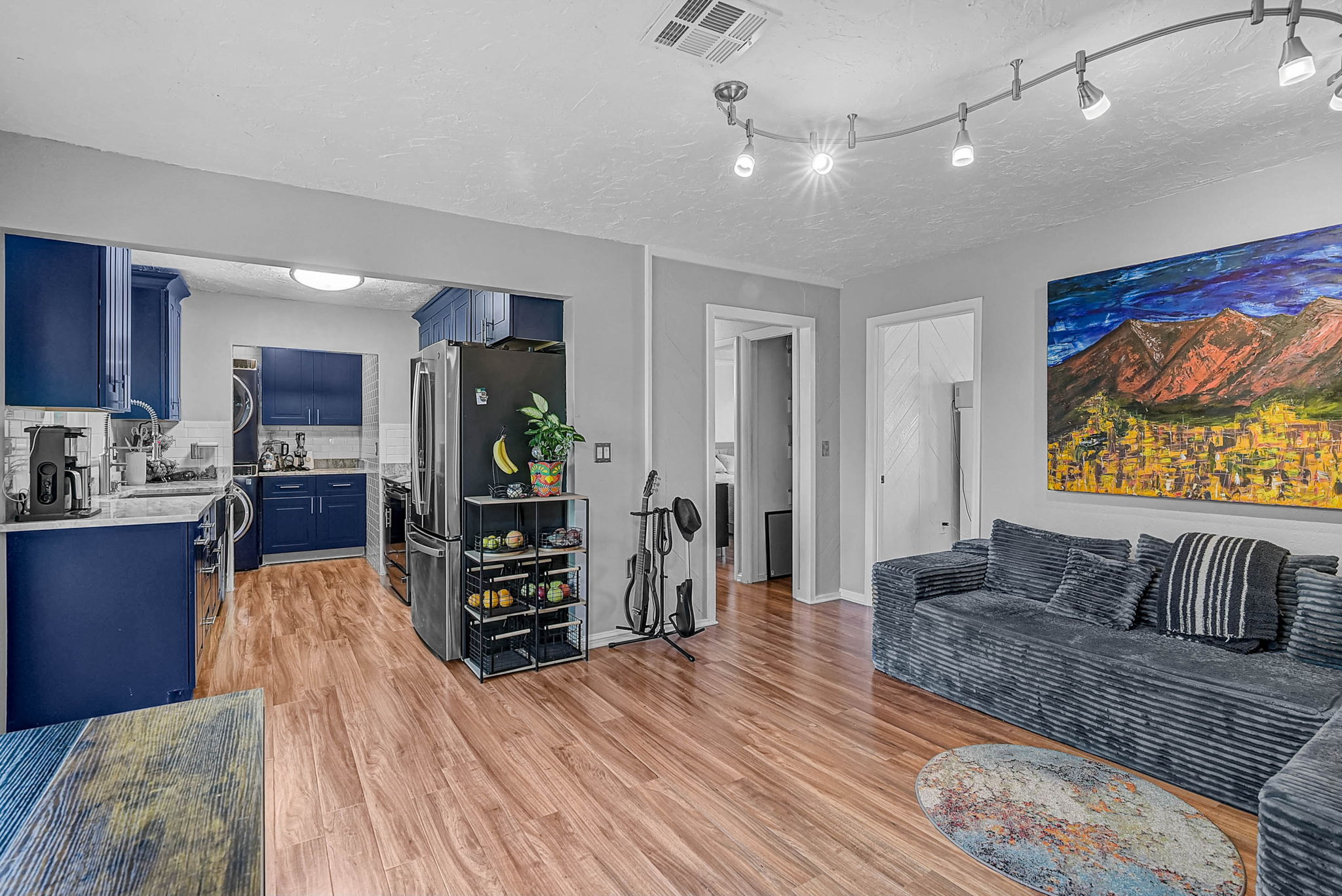 2531 Portland St-28