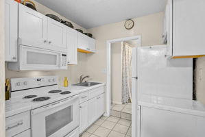 2531 Portland St-10