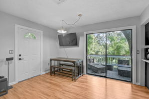 2531 Portland St-19