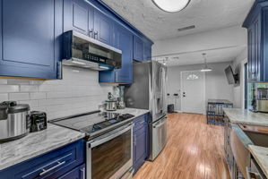 2531 Portland St-24