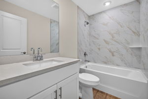 Guest Bathroom 2